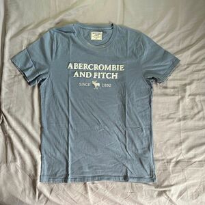 アバクロ　Tシャツ　Abercrombie & Fitch ホリスター