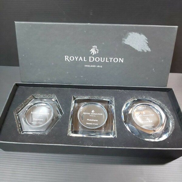 ● ロイヤルドルトン「フォトフレーム 3個」ROYAL DOULTON ガラス製