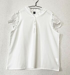 SHEIN シーン　レースブラウス　刺繍ブラウス　フリルブラウス　とろみブラウス 白