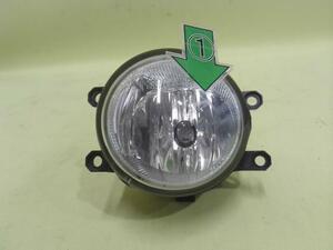  used Dutro TKG-XZU675M left foglamp N04C-UN 058 OW-2 81220-0W060