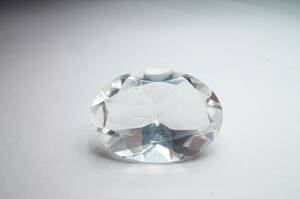 稀少！天然水晶カービング、彫刻AAAランク水晶使用「希少オリジナルカットルース」 9.61ct