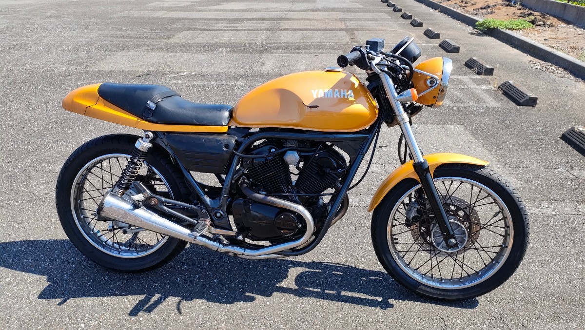 ヤフオク! -「sr400スーパートラップマフラー」の落札相場・落札価格