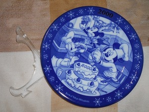 ☆☆　【非売品】東京三菱銀行　Disney ディズニー　2000年　お皿　　☆☆