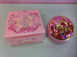  Pretty Soldier Sailor Moon BANDAI Bandai 20TH crystal Star compact shining moon powder face powder Sailor Moon