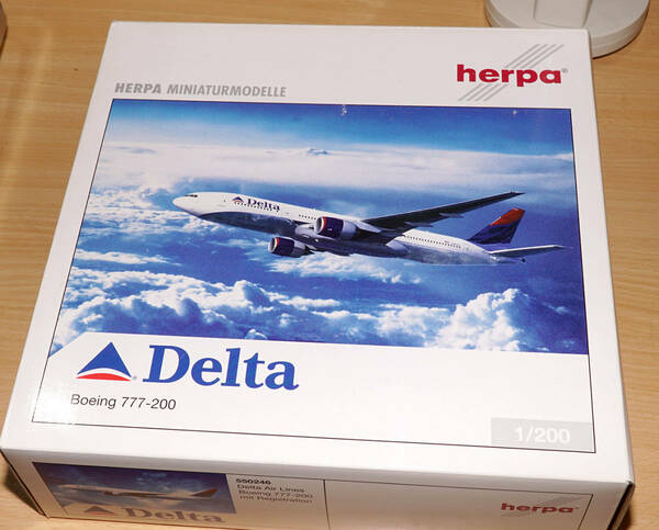 herpa 1/200 ボーイング Boeing 777-200 Delta デルタ航空 送料無料