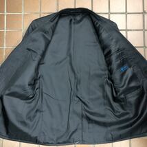 アウトレット価格【新品】紳士服　秋冬　メンズ ストライプスーツ セットアップ/未使用タグ付/サイズL A6/グレイ系/センターベンツ 2タック_画像4