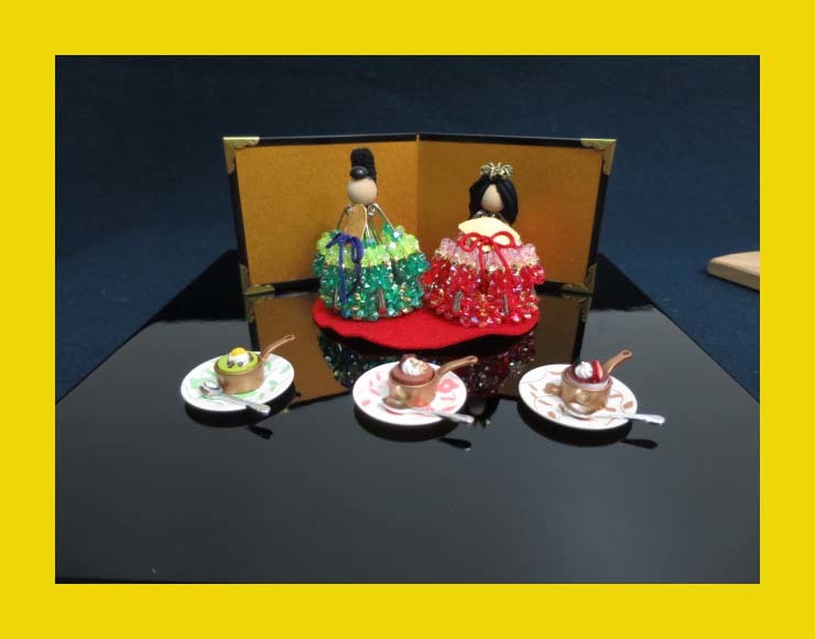 : [Yamashina Kyoto] Décoration de poupée Hina E29 Poupée Hina, Poupées de Kyoto, Grain de bois, poupées japonaises, Poupées Hina, Makie, saison, Événements annuels, Fête des poupées, Poupées Hina