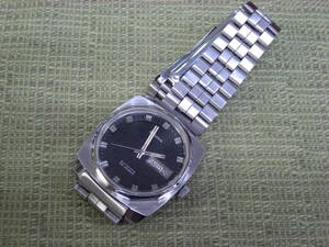 古い腕時計 BULOVA ブローバ 角型 自動巻き ステンレス製