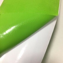 カーラッピングシート スエード調 グリーン 緑色 縦x横 135cmx400cm スキージ付き SHM05 アルカンターラ 高級 外装 内装 耐熱 耐水 DIY_画像3
