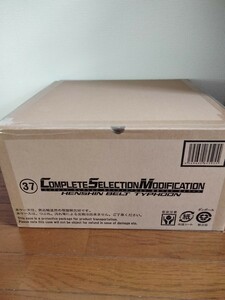 輸送箱未開封　 伝票跡無し　COMPLETE SELECTION MODIFICATION　CSM 仮面ライダー変身ベルト タイフーン 50th Anniversary Memorial Set