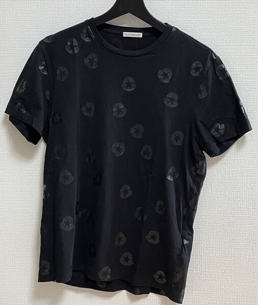 モンクレール MONCLER Tシャツ 星 スター ブラック Sサイズ