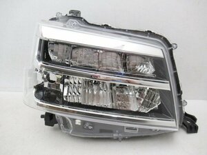 【良品】 ダイハツ ハイゼットカーゴ S700V 純正 右 ヘッドライト LED ICHIKOH A011 (n085415)