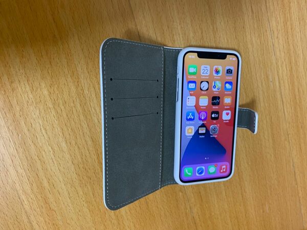 新品★iPhone X/XS 手帳型ケース アイフォン スマホケース レザー あいふぉん 携帯 ケース ホワイト 白い __1