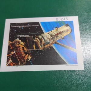 ミクロネシア 記念切手小型シート「ハッブル宇宙望遠鏡」　1999年　1種　切手未使用
