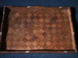 高級桑材寄木模様の小さなトレー２枚セット　古録展 送料別 Aサイズ　中古 品番K18304