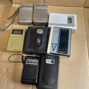 (97B) operation not yet verification Junk AM/FM radio 8 pcs summarize exhibition aiwa / National / SONY/CR-S3/R-P30/RF-P50A/TCM-47/CTR-300/MD-22 etc. 