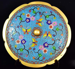  Akira fee the 7 treasures . gold flower . old copper mirror 