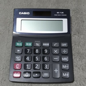 CASIO●カシオ電卓M5-7LBK 8桁計算機2WAY電池とソーラーパワー色ブラック事務用品