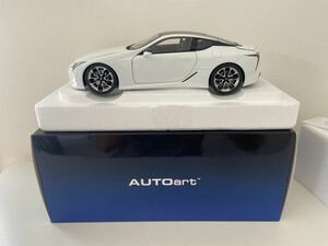 オートアート 1/18 レクサス LC500 メタリックホワイト AUTO art Aa LEXUS ホワイトノーヴァガラスフレーク