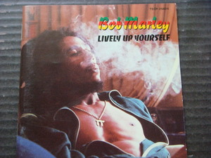 BOB MARLEY/ボブ・マーリィ「LIVELY UP YOURSELF/栄光の黙示録 第一章」国内盤 CD