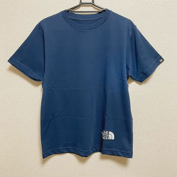 【美品】 THE NORTH FACE ノースフェイス　紺　ネイビー　シンプル　ロゴ　Tシャツ