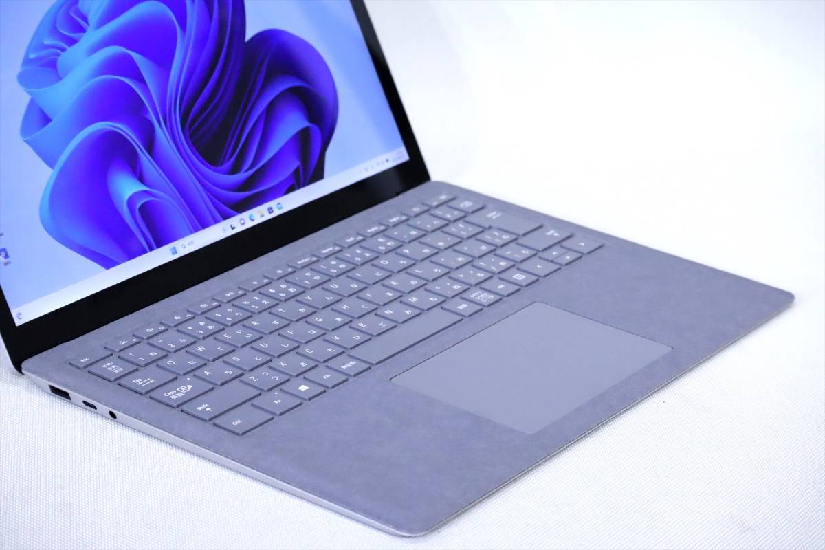 即配】第10世代Corei5 快速PC！13.5型タッチパネル液晶！Surface