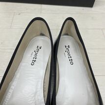 1107★ 箱付き repetto レペット フラットシューズ バレエシューズ エナメル パテントレザー 38.5 約24.5 ブラック レディース_画像6