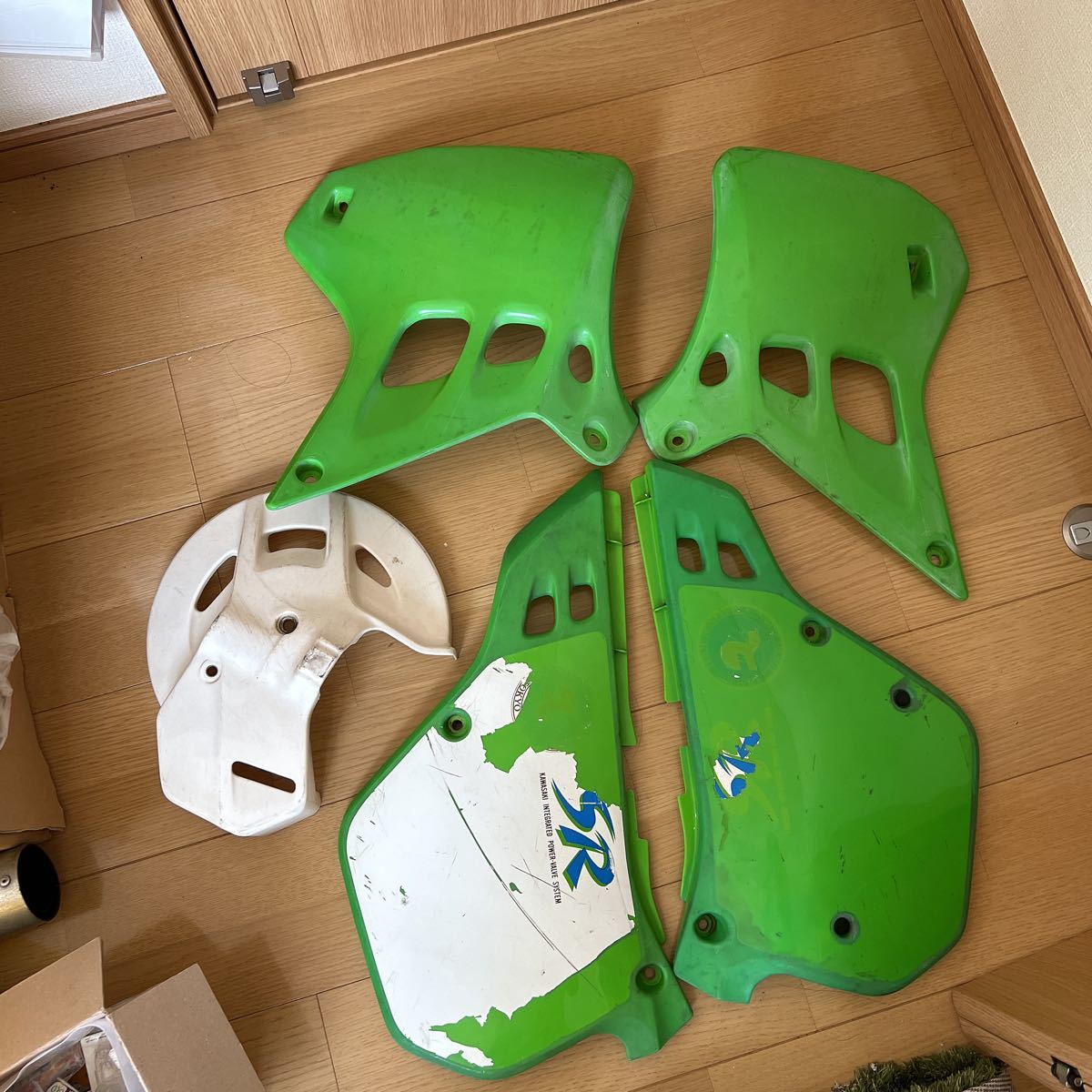 ヤフオク! -「kdx125 外装」(パーツ) (オートバイ)の落札相場・落札価格