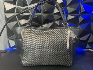 COACH コーチ トートバッグ チャーム付き 