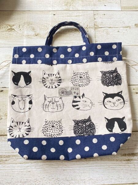ねこちゃんフリル巾着 巾着バッグ ハンドメイド