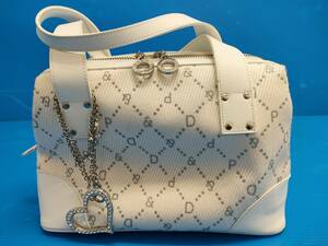 [ repeated price cut! prompt decision! including carriage!]*PINKY&DIANNE/ Pinky & Diane * Boston bag handbag Heart Logo white 