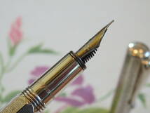 ◆【美品】モンテグラッパ　レミニッセンス万年筆　スターリングシルバー925製　ペン先：18K750ソリッドゴールド F_画像8