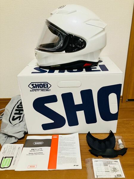 大幅値下げ ほぼ未使用 無傷 SHOEI Z-8 ルミナスホワイトXS（53cm）