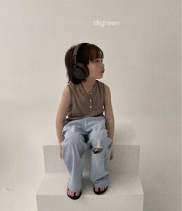 digreen ディグリーン　サイズS サイズ90 新品　未使用　タンクトップ　ノースリーブ　ブラウン　韓国子ども服