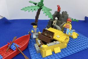 LEGO #6254 宝の小島 Rocky Reef 南海の勇者　パーレーツ　オールドレゴ
