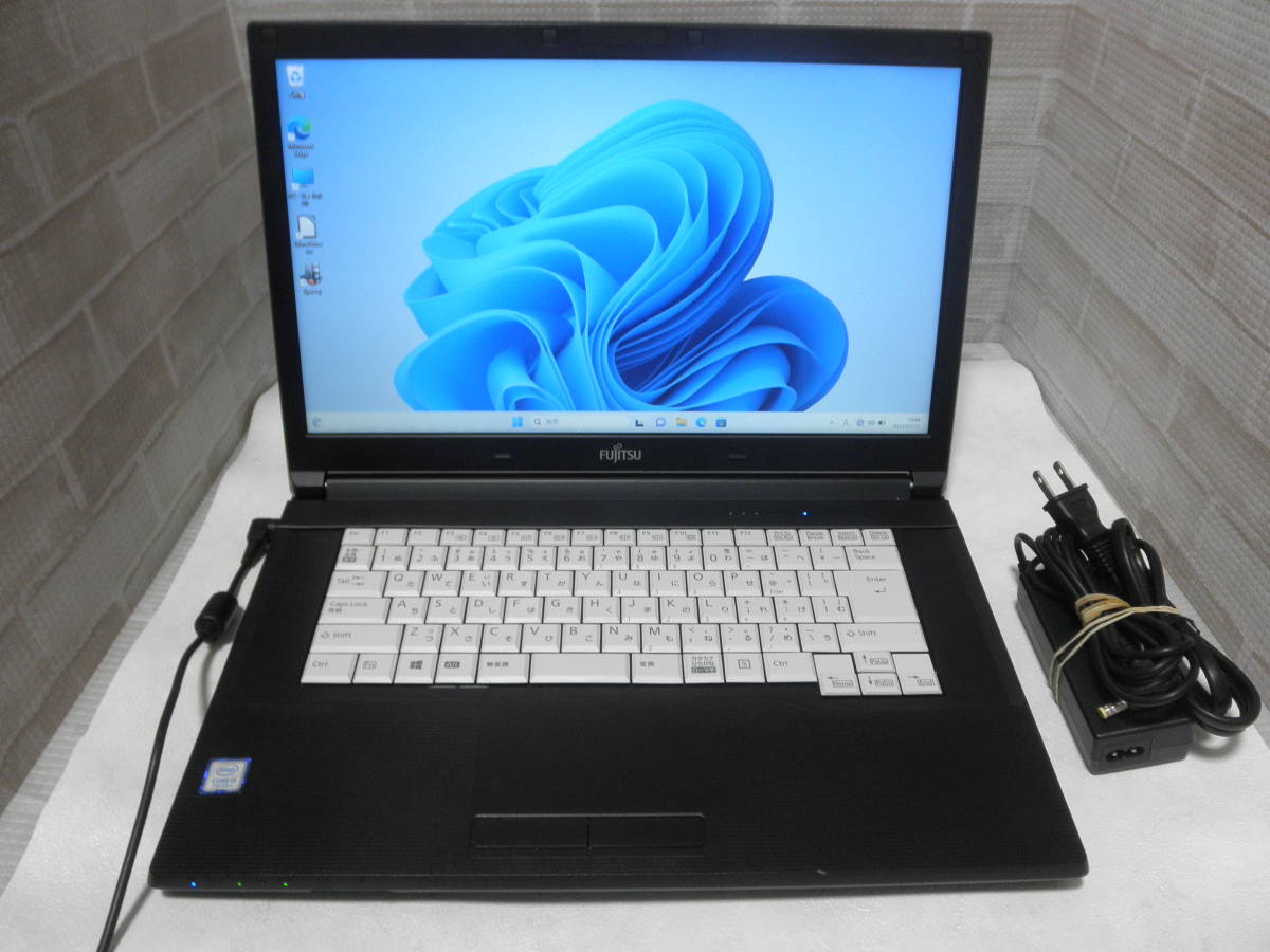 富士通FUJITSU LIFEBOOK A577/S Intel Core i5-7300U メモリ4GB