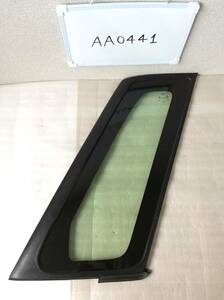 AA0441　ホンダ　N-BOX　JF1　左　クォーターガラス　フロント　サイド