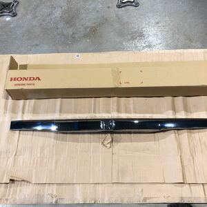 ホンダ ＮBOX JF1 バックドアーガニッシュ 74890-TY0-N03 純正 個人宅不可 営業所留め対応支店可能