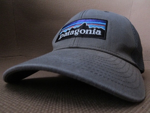 2017年 パタゴニア P-6 LOGO Trucker Hatフィッツロイ ロゴ 刺繍 トラッカー メッシュ キャップPATAGONIA BOX LOGO CAPアウトドア キャンプ