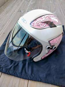 【美品】バイクヘルメット　女性用　スモールサイズ　リード工業