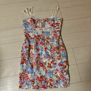 BCBG 花柄　ワンピース　ドレス