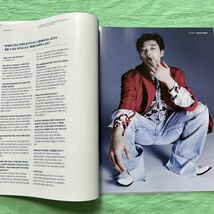 ｄ）ウ・ドファン ★ 韓国雑誌 2022年 切り抜き 8ページ_画像2