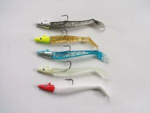 魚の頭　ジグヘッド　＋　ワーム　18g　5色　セット　ヒラメ　マゴチ　シーバス　根魚　フラットフィッシュ　タチウオ　シャッドテール　3D