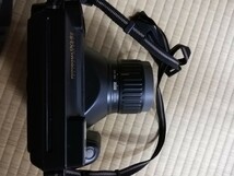 インスタントカメラ ポラロイドカメラ本体 使用僅かジャンク Fotorama 90Ace ストラップ付き 希少 FUJIFILM_画像9
