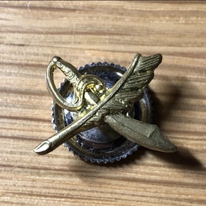 開成グッズ【開成学園 中学 襟章 校章 バッジ】Metal lapel badges to be attached to student uniforms at Kaisei junior High School