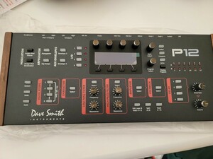 美品 中古 DAVE SMITH INSTRUMENTS (現 SEQUENTIAL) PROPHET 12 DESKTOPです。国内正規代理店品 