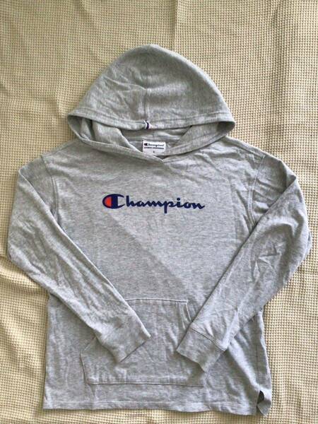 Champion チャンピオンパーカー S ジュニアキッズ　スウェットレーナー