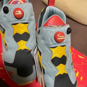 ☆新品、未使用、Looney Tunes Instapump Fury 95 /