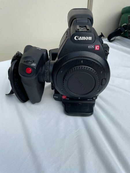 CANON EOS C100 Mark ボディ