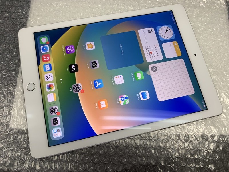 DU337 SIMフリー iPad Pro 9.7インチ Wi-Fi+Cellular A1674 シルバー 32GB-